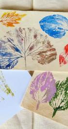 葉っぱのスタンプ